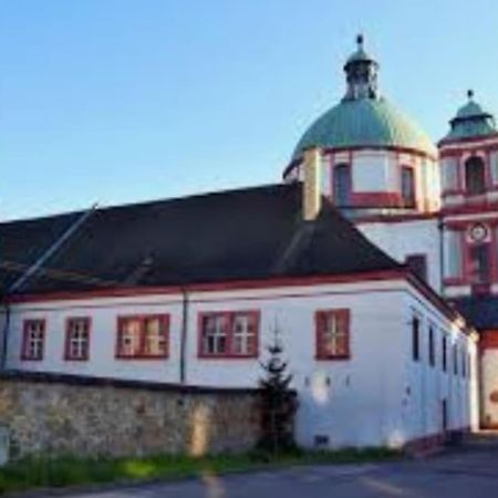 Roubenka U Kaplicky Villa Liberec Bagian luar foto